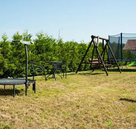 Sloneczne Mieroszyno - Holiday park *